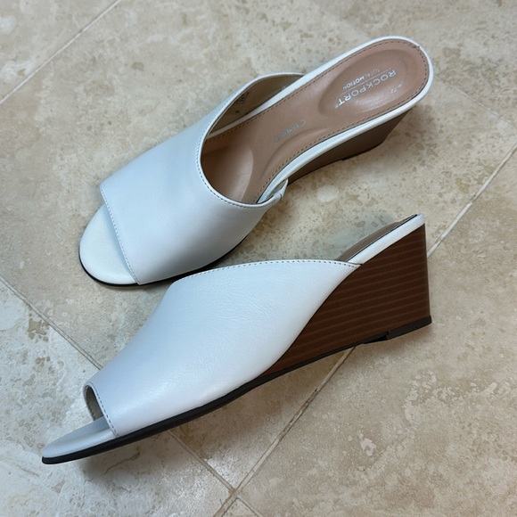 NWT Rockport Total Motion Wedge Leather Sandals - Picture 7 of 11